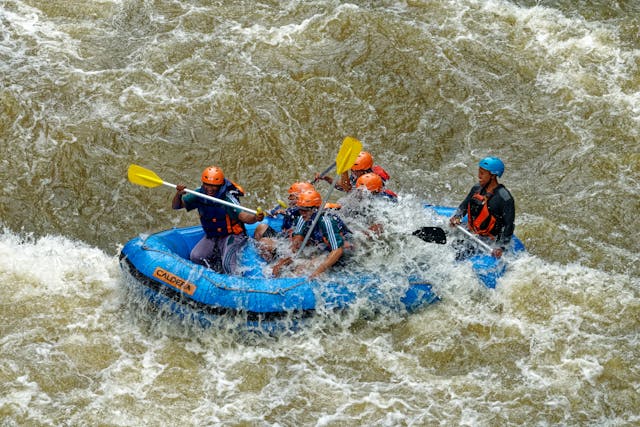 Riding the Rapids: An Introduction to the Thrilling World of Rafting
