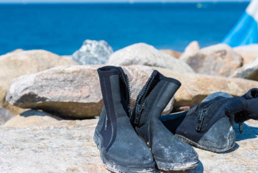 waterproof diving boots