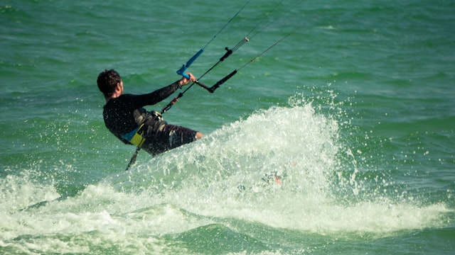 kitesurfing good workout