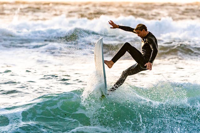 The Surfing Gamble: Betting on the Majesty of Professional Wave Riding
