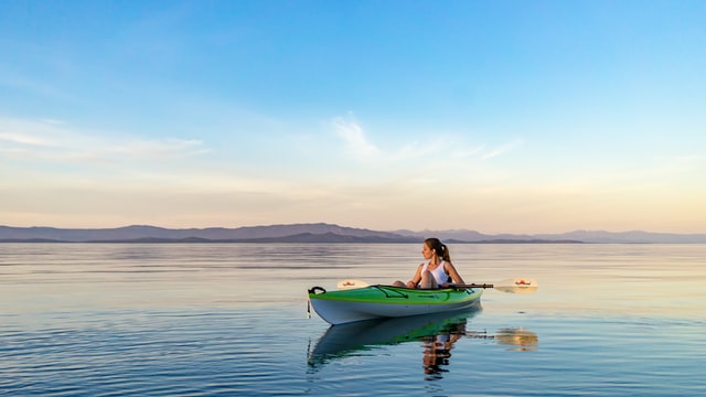girl on kayak